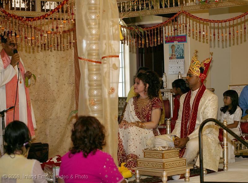 CC8V5140_RT8.jpg - Indian Wedding
8-8-08